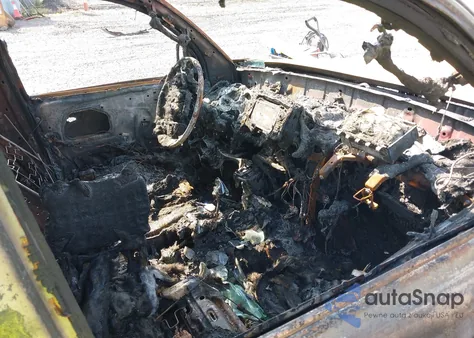 2013 Toyota Tacoma z USA, uszkodzony, nr VIN 5TFJX4CN3DX029150